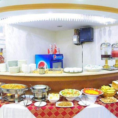 Anh Minh Hotel Хошимин Екстериор снимка