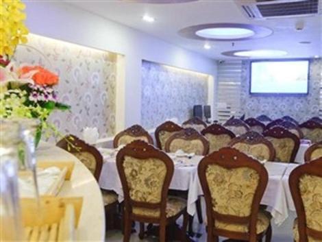 Anh Minh Hotel Хошимин Екстериор снимка