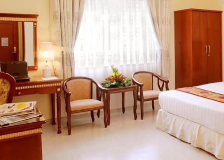 Anh Minh Hotel Хошимин Екстериор снимка